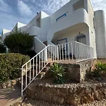 Casa Gatu Verdi-garden With Pool דירה