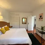 Casa Gatu Verdi-garden With Pool カルヴォエイロ