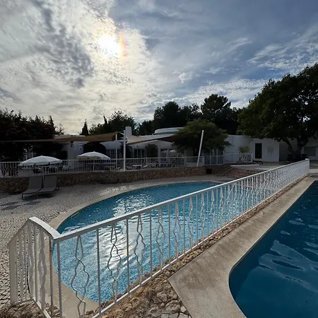 Casa Gatu Verdi-garden With Pool Appartement