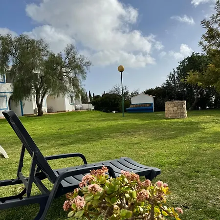 Casa Gatu Verdi-garden With Pool Carvoeiro (Lagoa)