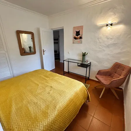 Casa Gatu Verdi-garden With Pool Appartement