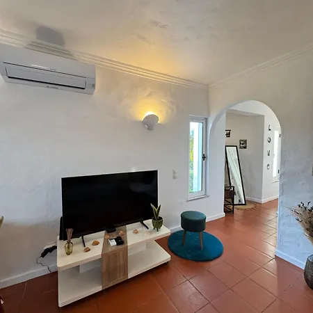 Casa Gatu Verdi-garden With Pool Appartement *